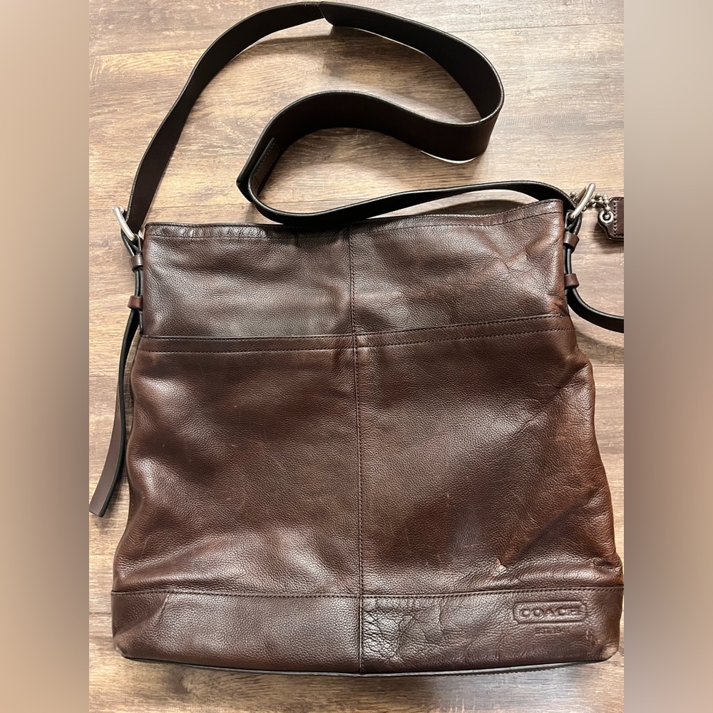Coach  Brown Leather Crossbody Messenger Bag